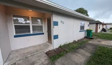 2 of 18 2 Bed/1 Bath 1/2 Of Duplex W/ Inside Laundry House for rent in Cocoa, FL