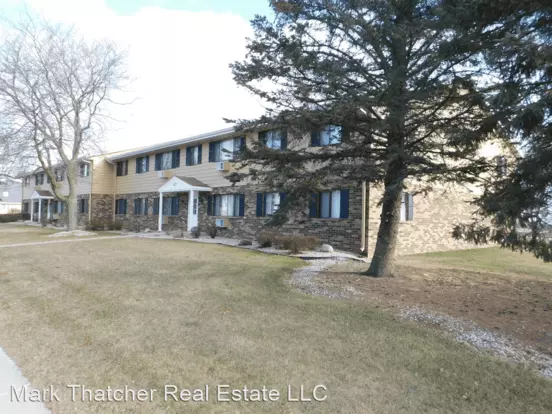 Rivercrest Apts. Apartment for rent in West Bend, WI