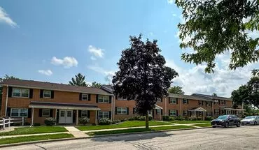 4 of 34 Mulberry Apartment for rent in West Bend, WI