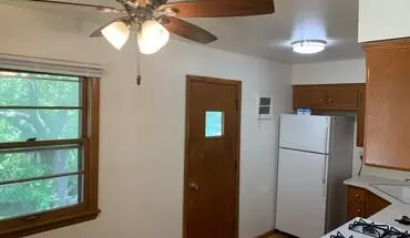 4 of 16 Jefferson Apartment for rent in Menomonee Falls, WI
