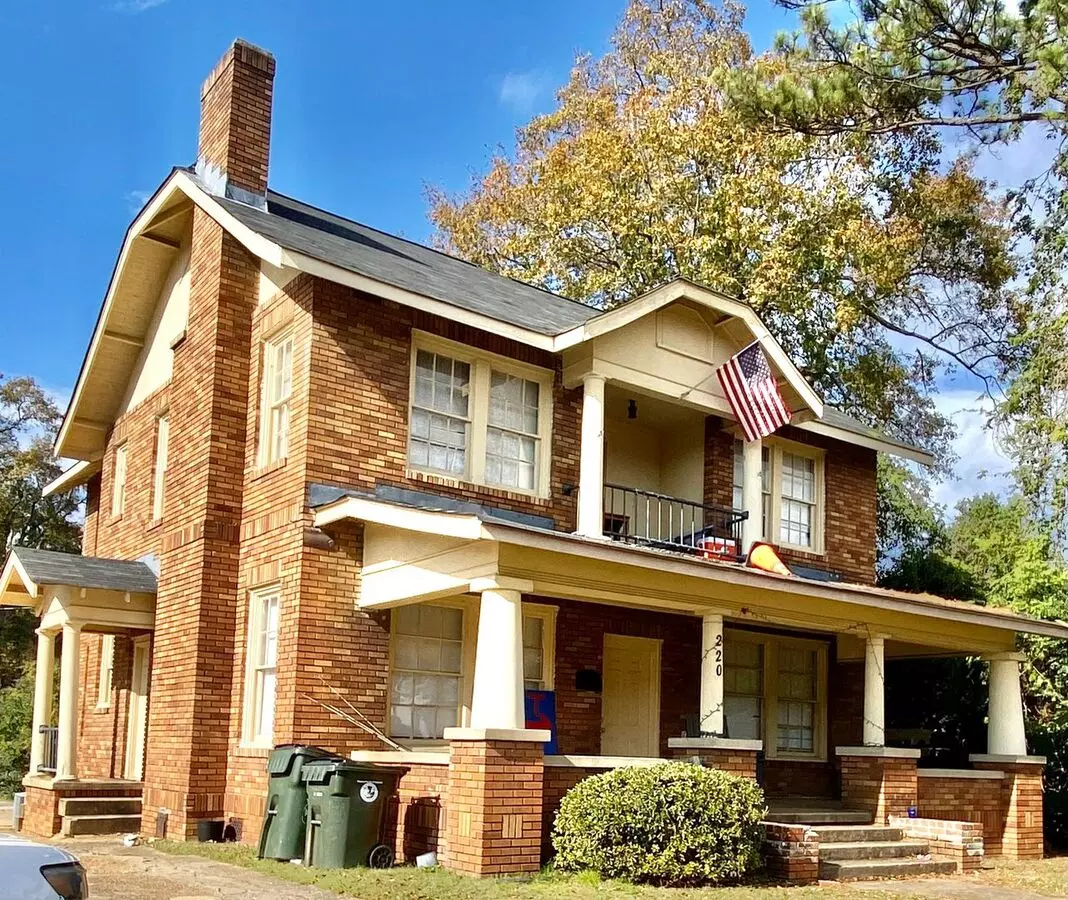 220 Reed St Apartment for rent in Tuscaloosa, AL