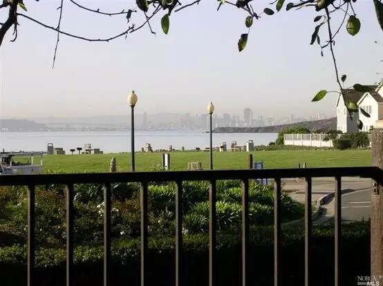 The Shores Apartment for rent in Richmond, CA