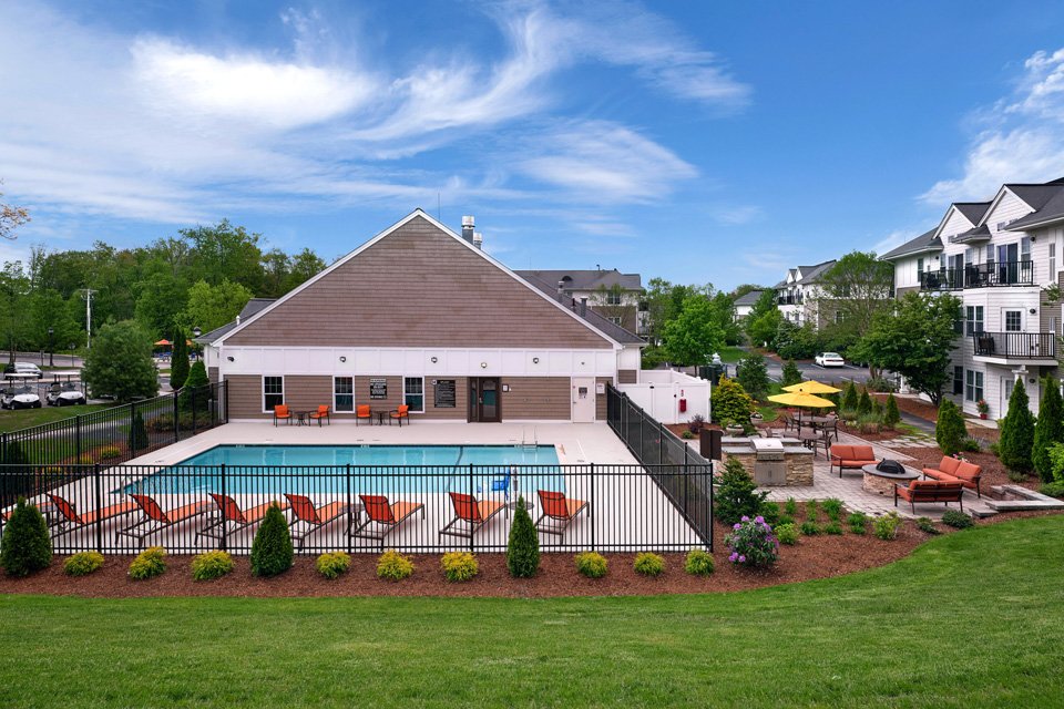 Halstead Abington Apartments 12 Forsyth Dr Abington, MA