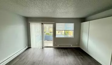 5 of 46 Barton Square Apartment for rent in Seattle, WA