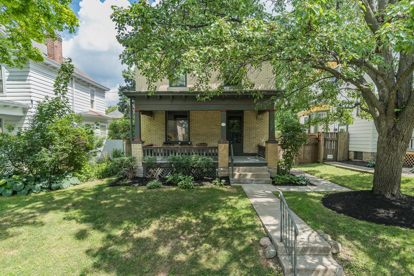 164 E Oakland Ave House for rent in Columbus, OH