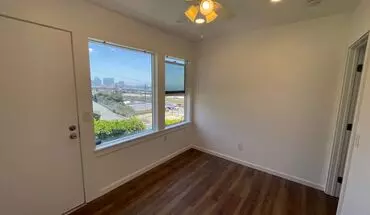 5 of 11 $500 Off First Month's Rent! Remodeled 1bd In Mission Hills With Views Of The San Diego Bay, No Carpet, Onsite Laundry, And Lots Of Natural Light! Apartment for rent in San Diego, CA
