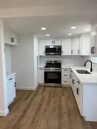 1965 Wallace Ave Apartment for rent in Costa Mesa, CA
