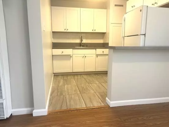 Point Loma - 1 Bedroom, 1 Bath. Renovated Apartment W/ Private Patio And Parking Apartment for rent in San Diego, CA