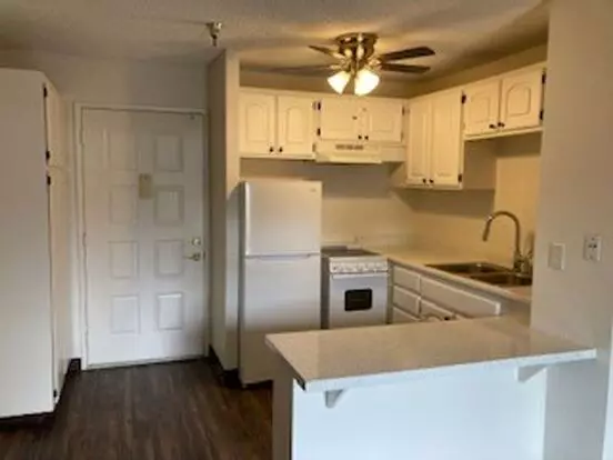Jefferson House I Apartments (cv) - Offboarding 08.15.2025 Apartment for rent in Carlsbad, CA