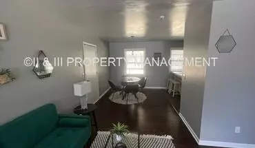 3 of 16 10510 W 91st St House for rent in Overland Park, KS