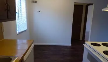 5 of 8 603 SYCAMORE 1-6 Apartment for rent in Cape Girardeau, MO