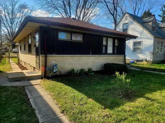 Spacious 3-bedroom Single Family Home W/ Finished Basement Apartment for rent in Milwaukee, WI