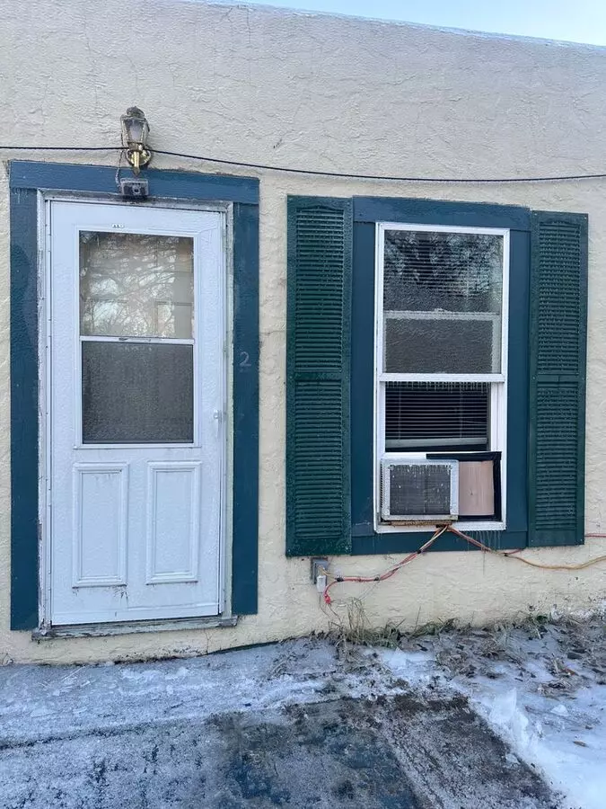 1003 5th Ave NE Apartment for rent in Jamestown, ND