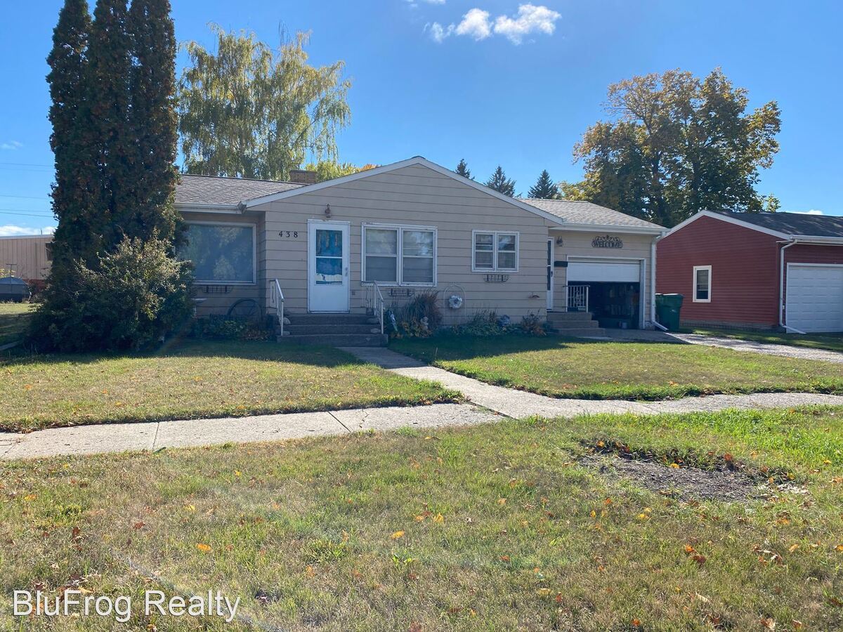 438 2Nd St Carrington, ND House for Rent Rentable
