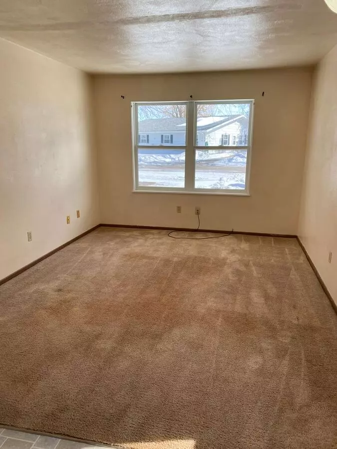 G1422 Apartment for rent in Jamestown, ND