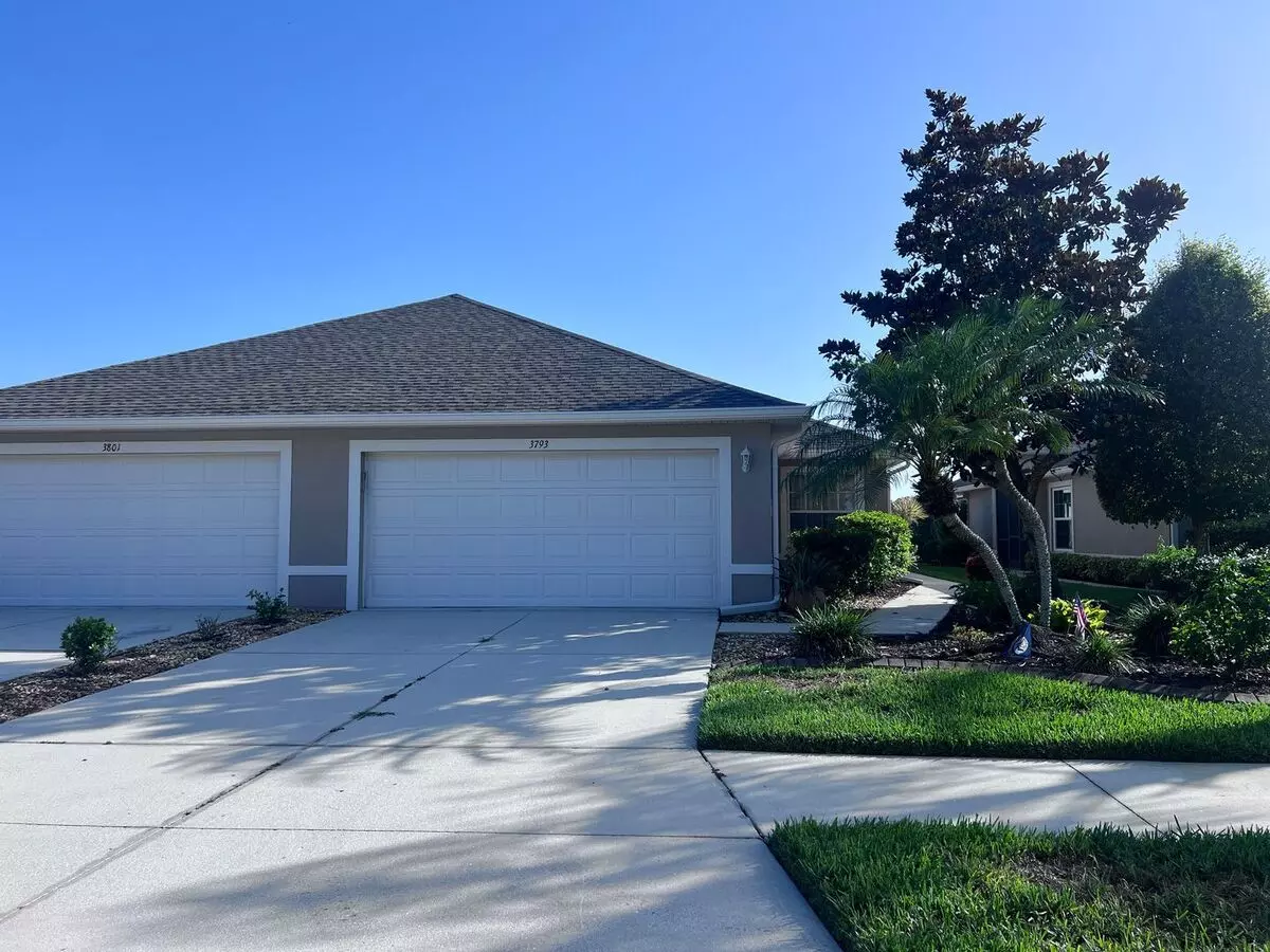 Sable Trace 3br/2bt Lakefront Villa House for rent in North Port, FL