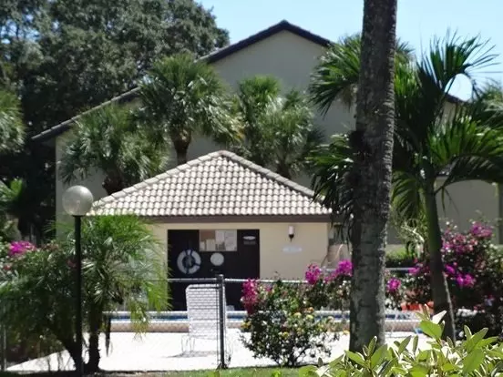 Mission Lakes 2/2 Condo Apartment for rent in Venice, FL
