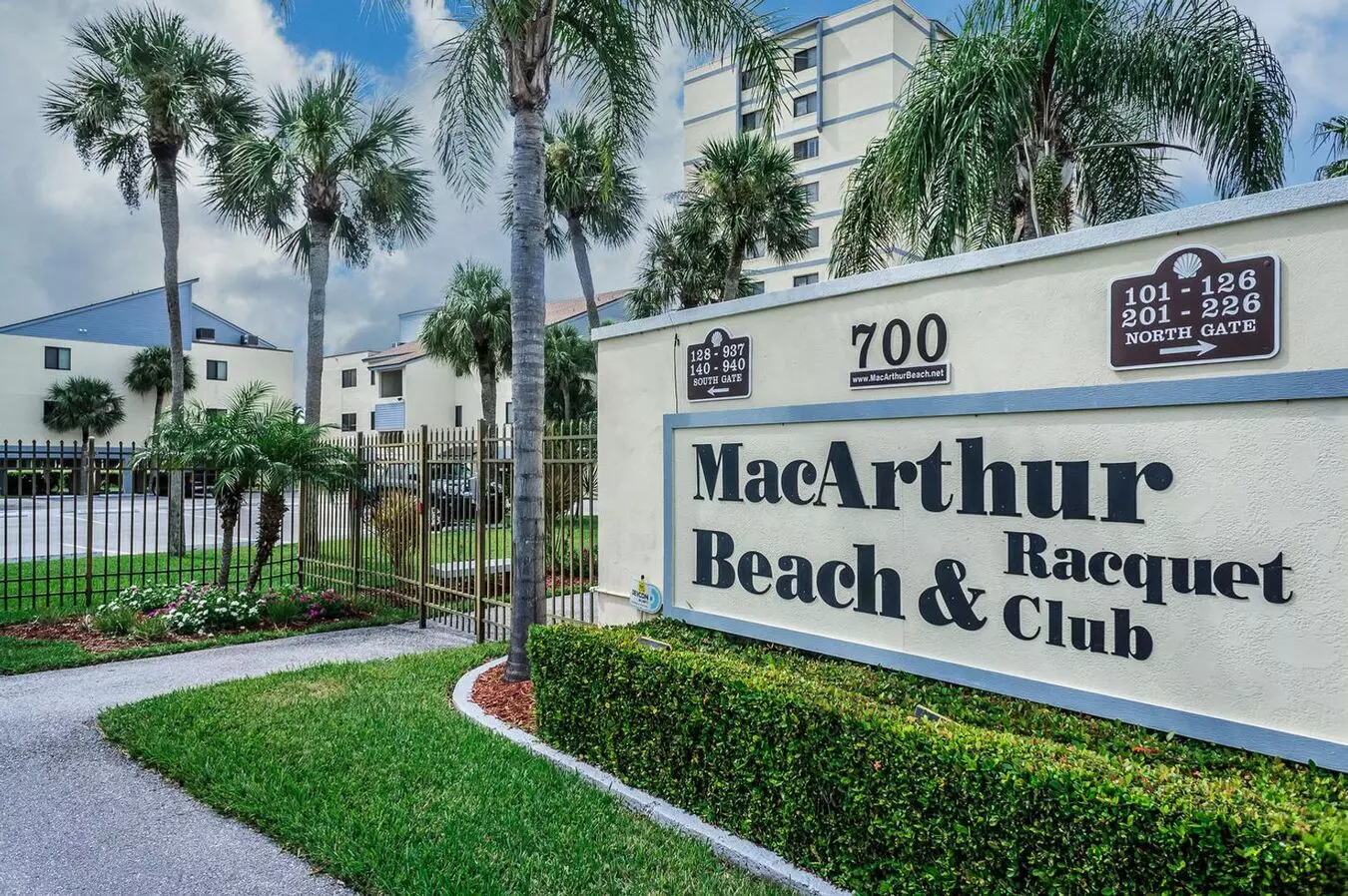 Beautiful Macarthur Beach Apartment for rent in Venice, FL
