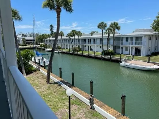 1br/1ba Newly Renovated Canal Front Condo On Venice Island Apartment for rent in Venice, FL