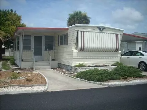 2br/2ba Manufactured Home In Venice Isle Estate House for rent in Venice, FL