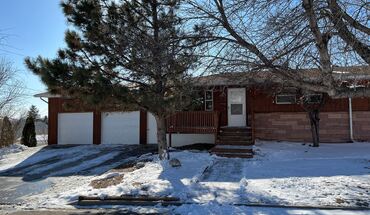 910 N 23rd St Apartment for rent in Bismarck, ND