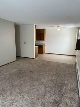 426 Shirley St Apartment for rent in Bismarck, ND