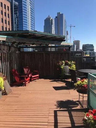 The Fairmount Apartment for rent in Seattle, WA