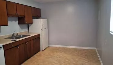 3 of 8 1140 Evelyn Dr Apartment for rent in Radcliff, KY
