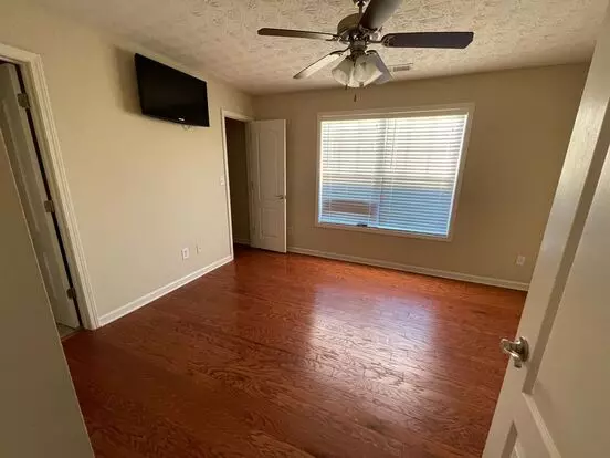 4 Bedrm, 3 Bath, Garage, Pool, Tennis Courts, Lake Oconee Apartment for rent in Greensboro, GA