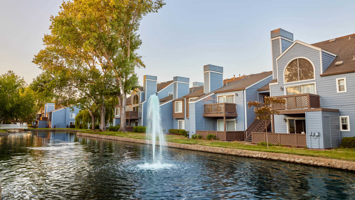 Lantern Cove Apartments Foster City, CA Rentable