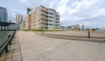3 of 71 The Pier Apartment for rent in Jersey City, NJ