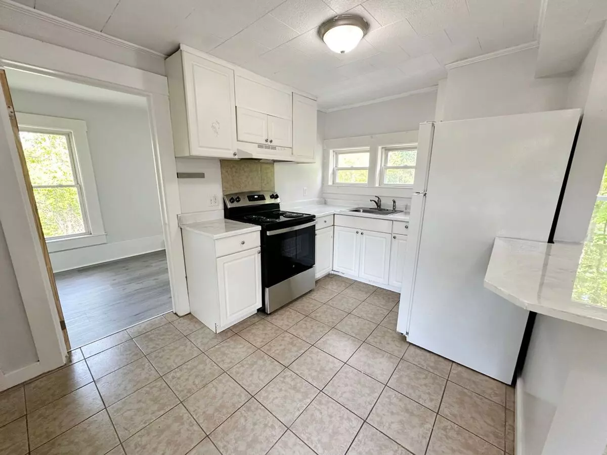 24 Mount Globe St Apartment for rent in Fitchburg, MA