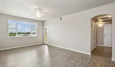 4 of 30 The Landing at College Square Apartment for rent in Sacramento, CA