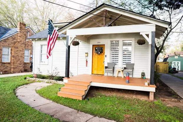 Broadmoor Beauty Apartment for rent in Shreveport, LA
