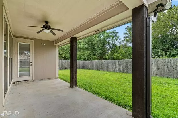 Beautiful 3 Bedrooms 2 Bathrooms In South Bossier Apartment for rent in Bossier City, LA