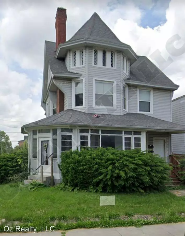 322 Euclid Ave Apartment for rent in Toledo, OH