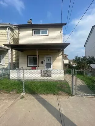 321 E 18th Apartment for rent in Munhall, PA