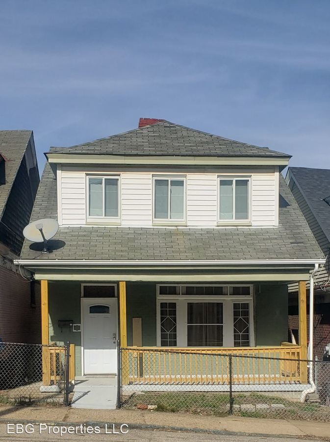209 Quincy Ave Pittsburgh, PA House for Rent Rentable