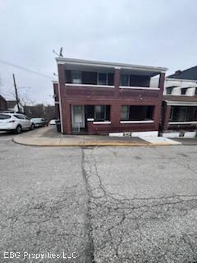 201 Division St Apt B Rankin, PA House for Rent Rentable