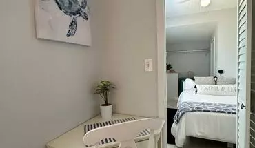 5 of 6 Quaint 1/1 Within Walking Distance To The Beach. House for rent in Treasure Island, FL