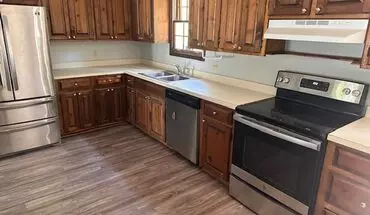 5 of 10 Great Location To Downtown And Campus House for rent in Columbia, SC