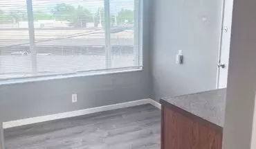 5 of 10 7414-7418 Building - Olian Apartments Apartment for rent in Hazelwood, MO