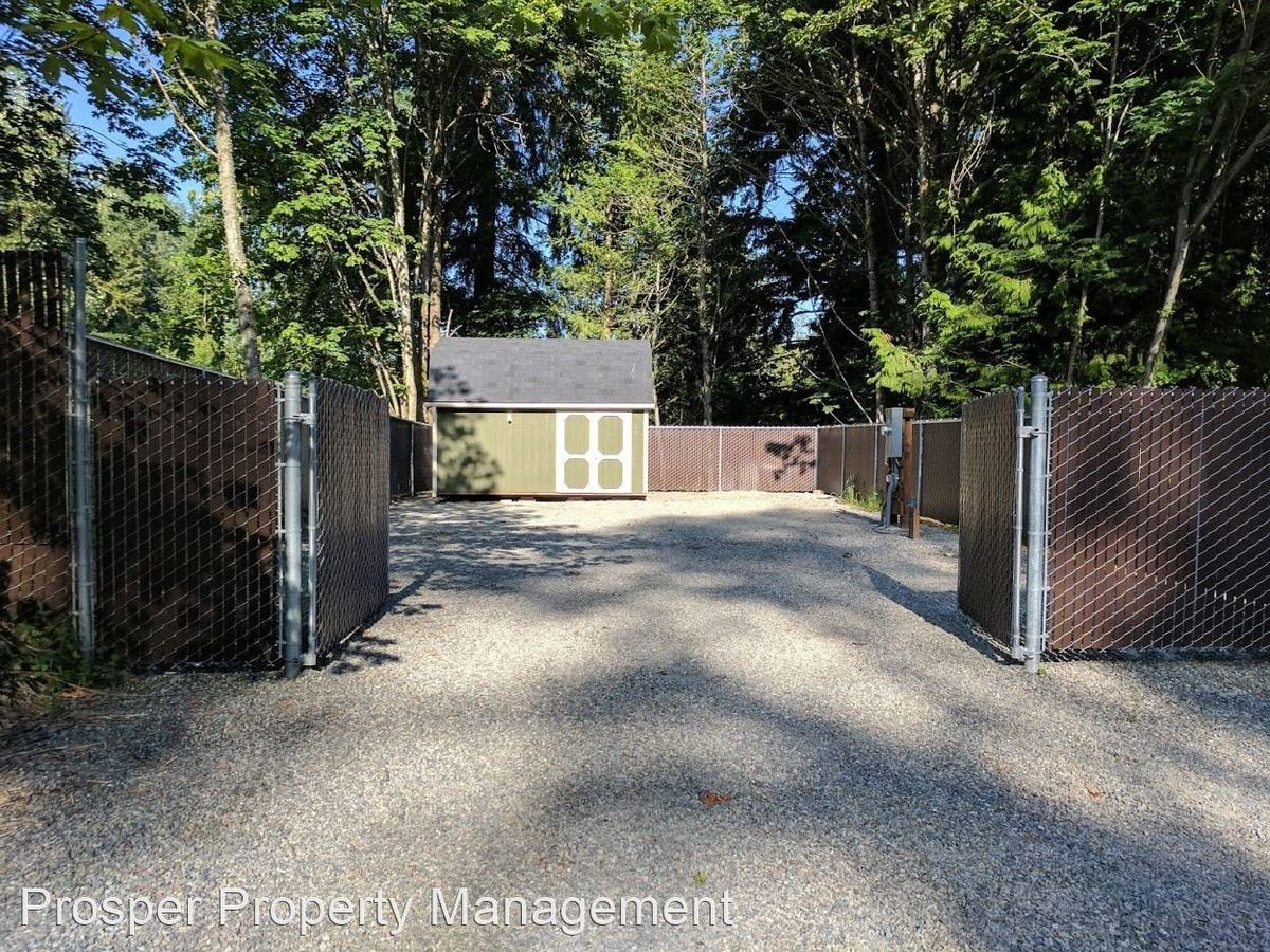 14617-14623 94th Ave E Apartment for rent in Puyallup, WA