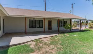3 of 92 Spacious 3-bedroom, 4-bath Vintage Home With Pool & Multiple Living Areas House for rent in Yuma, AZ