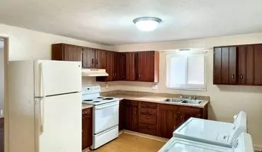 3 of 6 6381 E Jk Ave Apartment for rent in Kalamazoo, MI