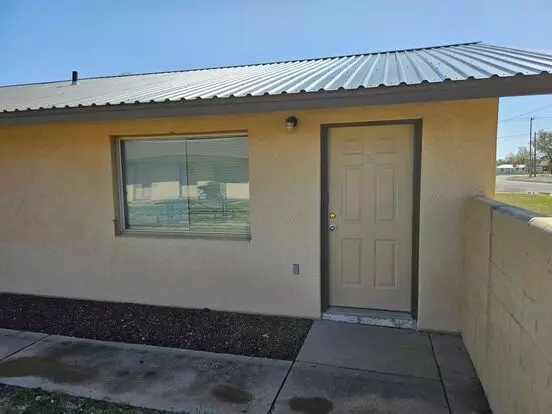 East Juniper Apartment for rent in Portales, NM