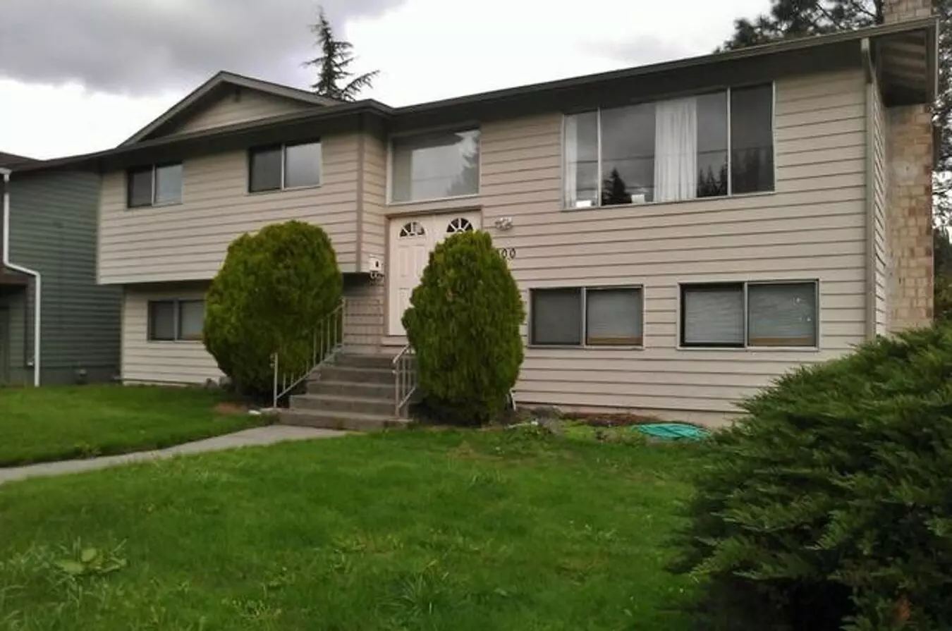 Click "request A Tour" Now! House for rent in Seattle, WA