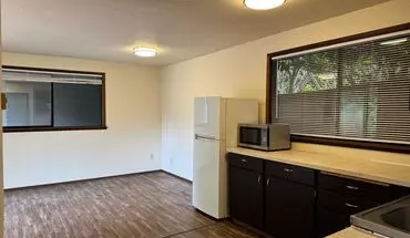 2 of 16 16747 3rd Ave Ne, Shoreline, Wa 98155 Apartment for rent in Shoreline, WA