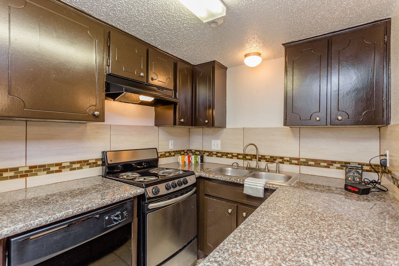 Beechnut Grove Apartments 7511 Beechnut Houston, TX