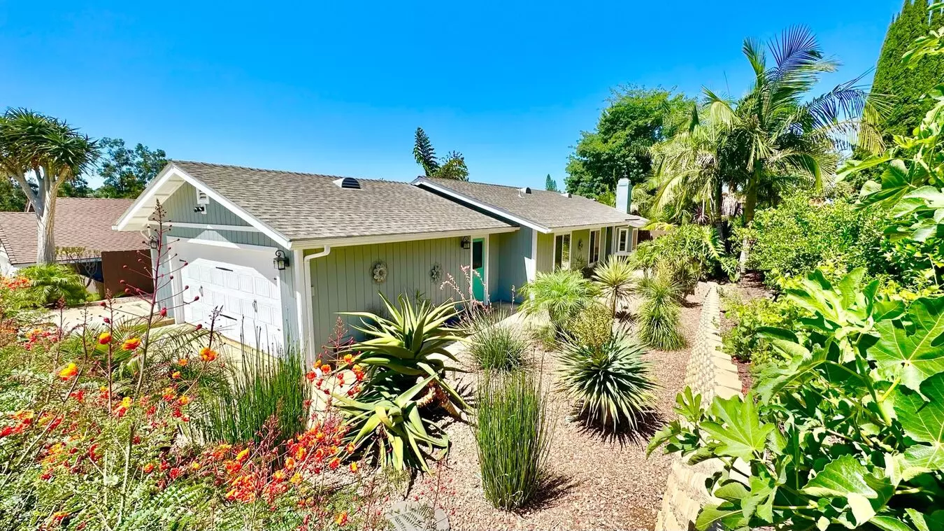 Welcome To The Jungle! This Sweet Single-story Bungalow Style Home Awaits You On North Main Ave, Walking Distance To All The Fun, Yet Worlds Away! House for rent in Fallbrook, CA